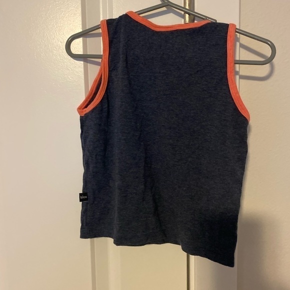 B Co Tank- Bundle items in my closet for the best deal - Picture 3 of 3